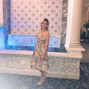 Meet your Posher, Nora